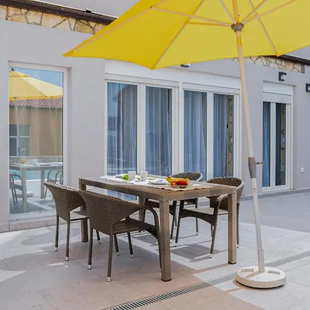 Haus Quadro Vakantiehuis *
